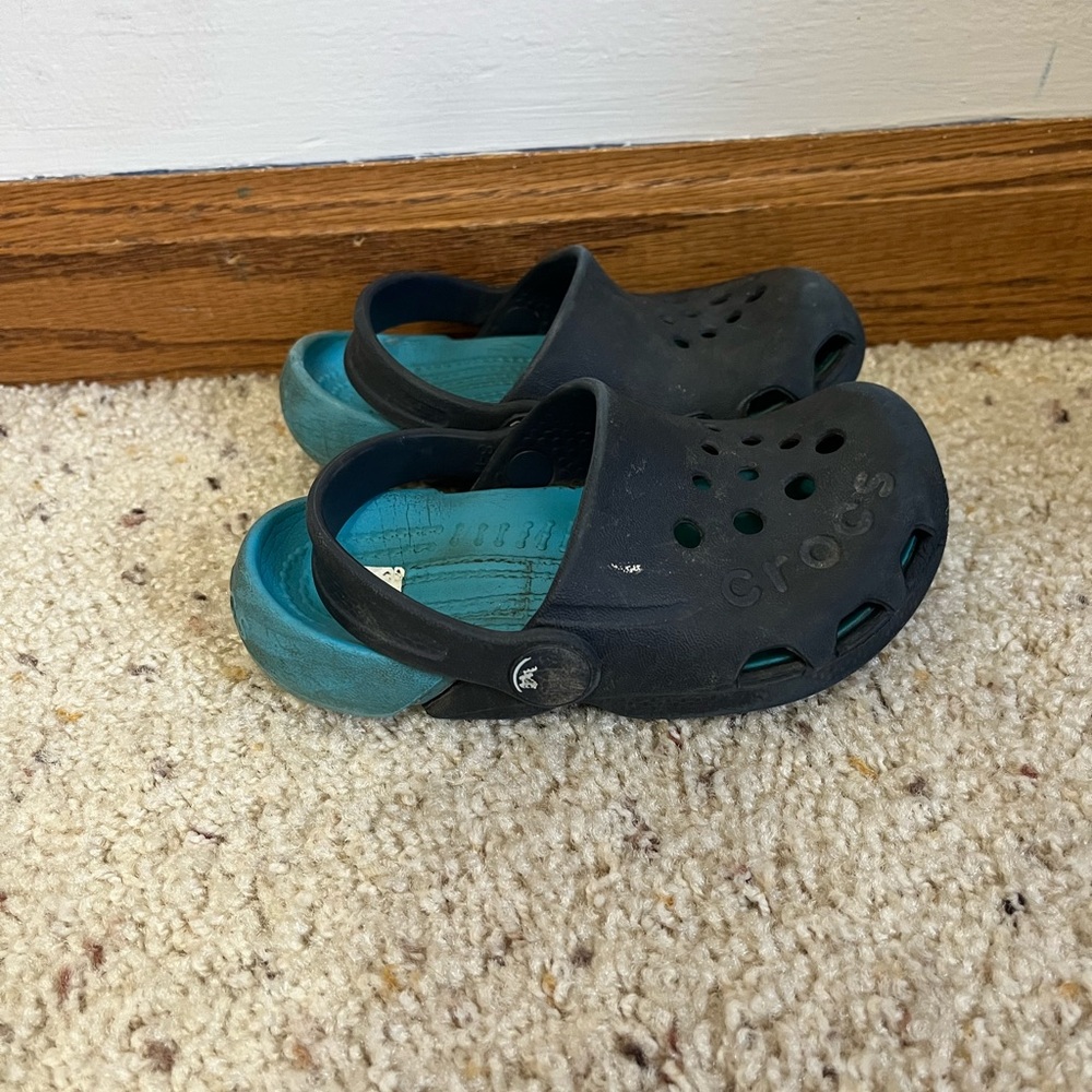 Child's Size 8 Blue Crocs